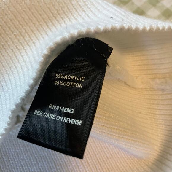 Torrid white crochet mesh fishnet style polo shirt - Picture 8 of 8